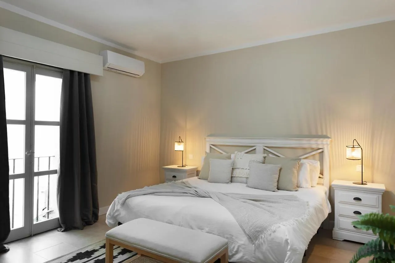 2 Bedroom Apartment In The Heart Of Puerto Banus location