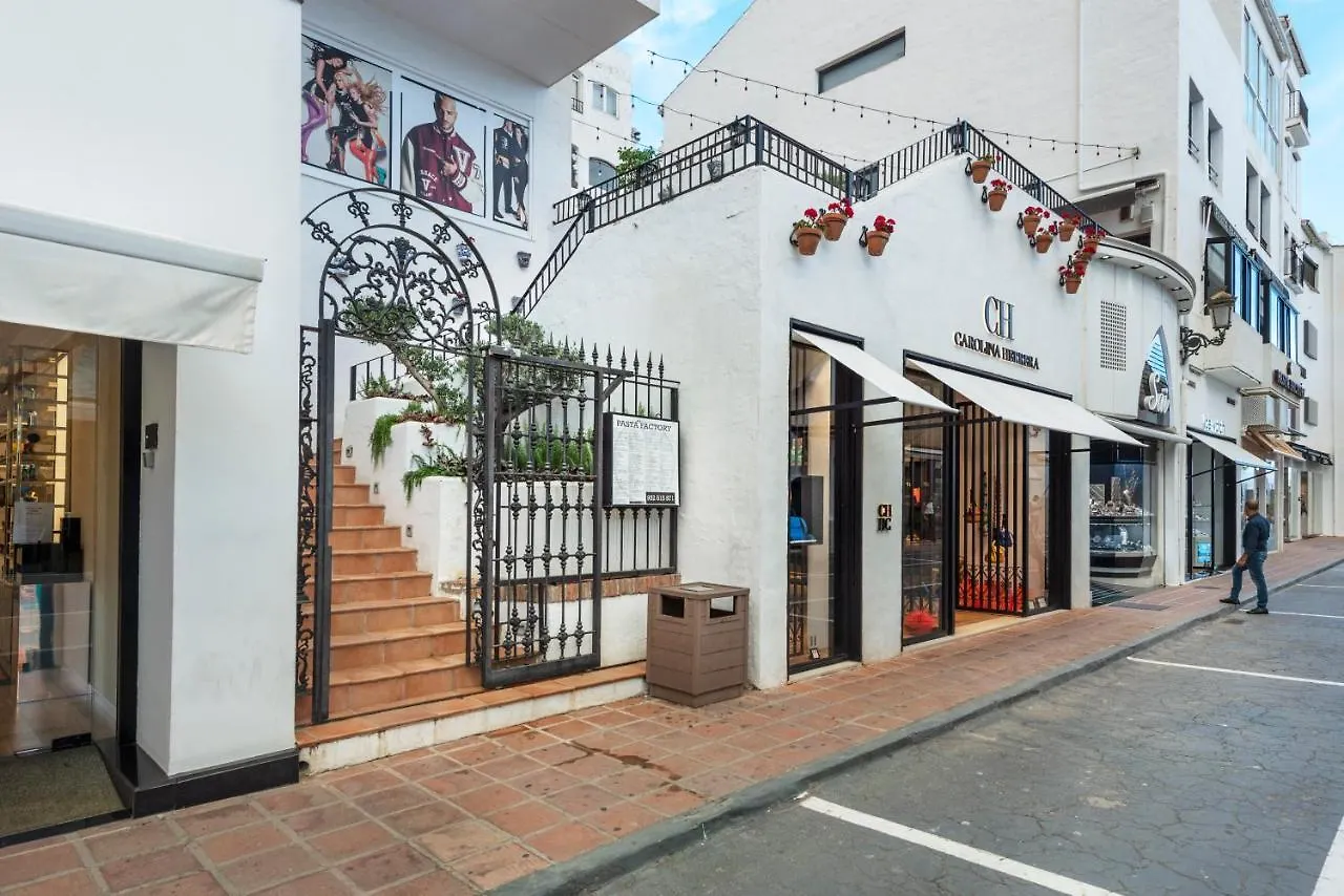 2 Bedroom Apartment In The Heart Of Puerto Banus Marbella